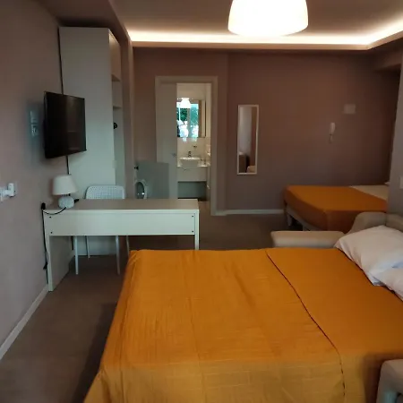 Loris House Holiday home